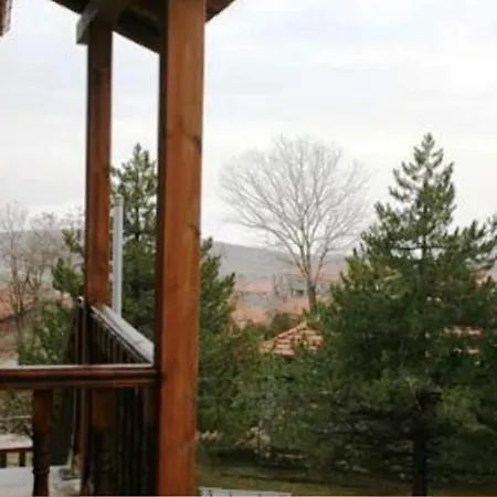 بيت ضيافة Xenonas Piperitsa بالايوس أجيوس أثناسيوس