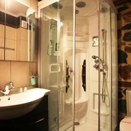 Xenonas Piperitsa 3*